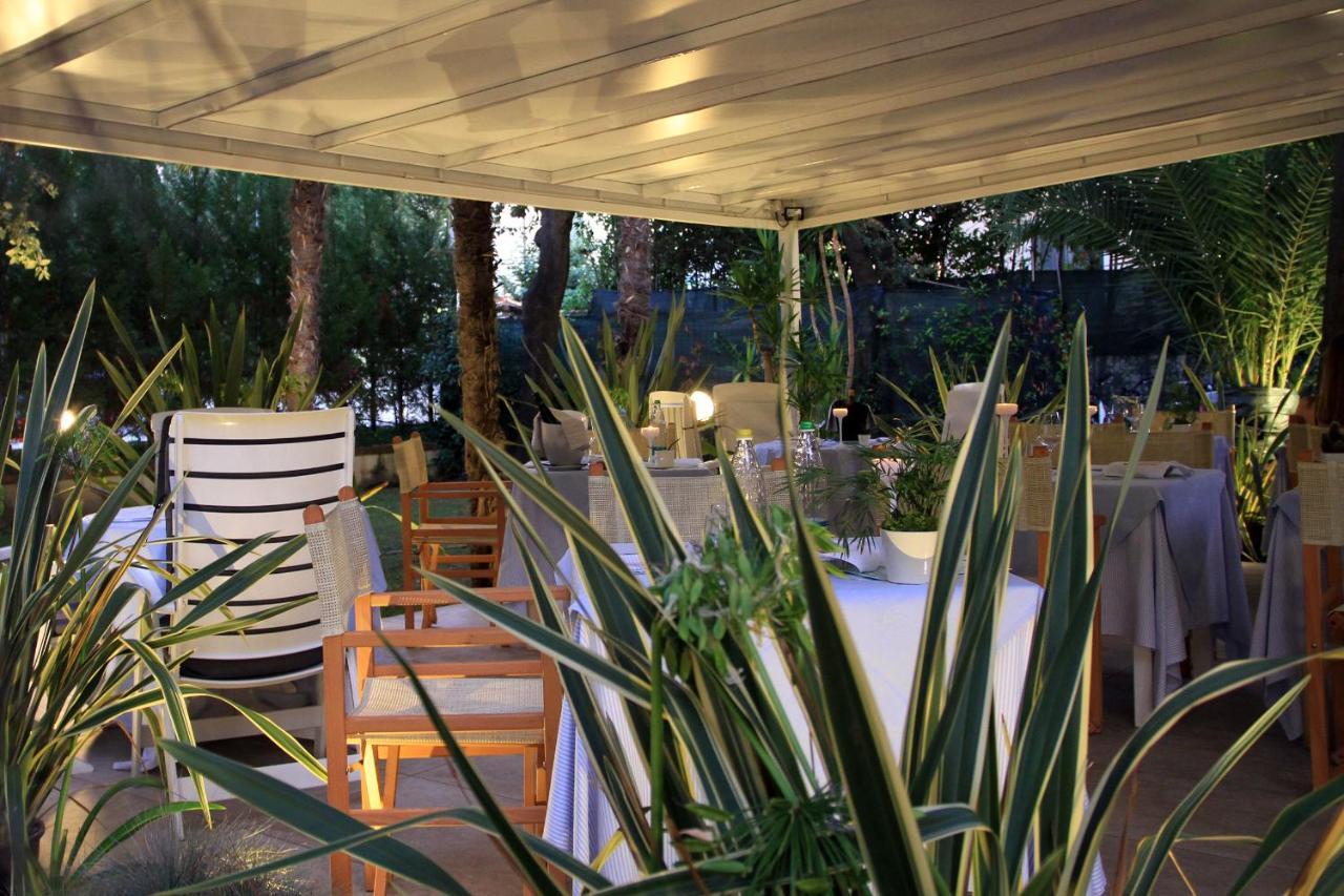 Raffaelli Park Hotel Forte dei Marmi Exterior foto